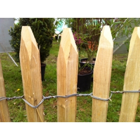 Ganivelles en châtaignier pour clôtures naturelles et esthétiques