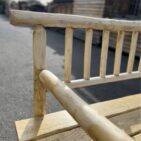 Banc en rondin de bois (châtaignier)