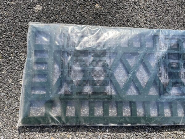 Losanges de 6 cm 172 cm x 40 cm