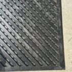 Carrées 45° de 1 cm 117 cm x 110 cm