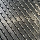 Carrées 45° de 1 cm 117 cm x 110 cm