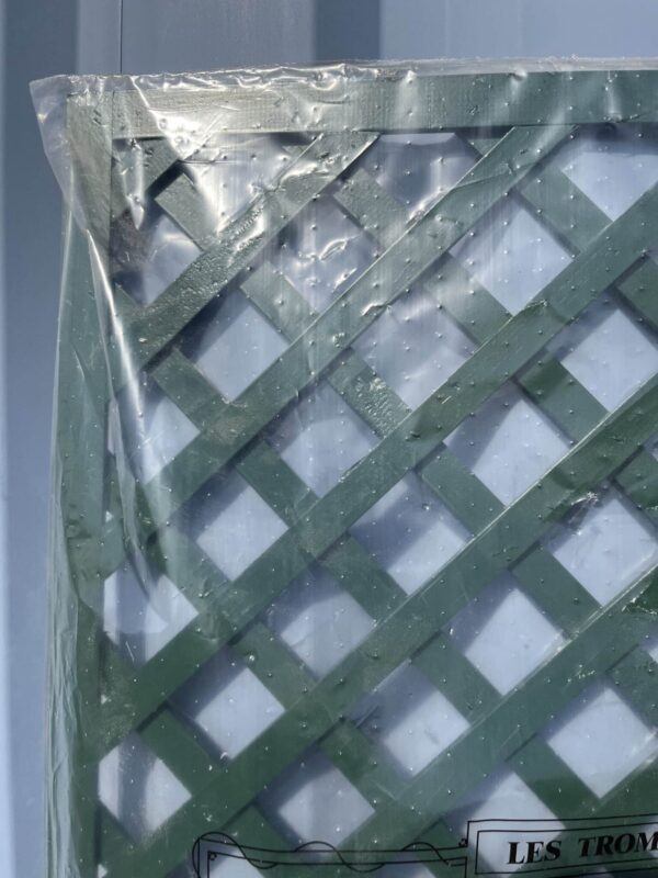 Carrées 45° de 4 cm 170 cm x 73 cm